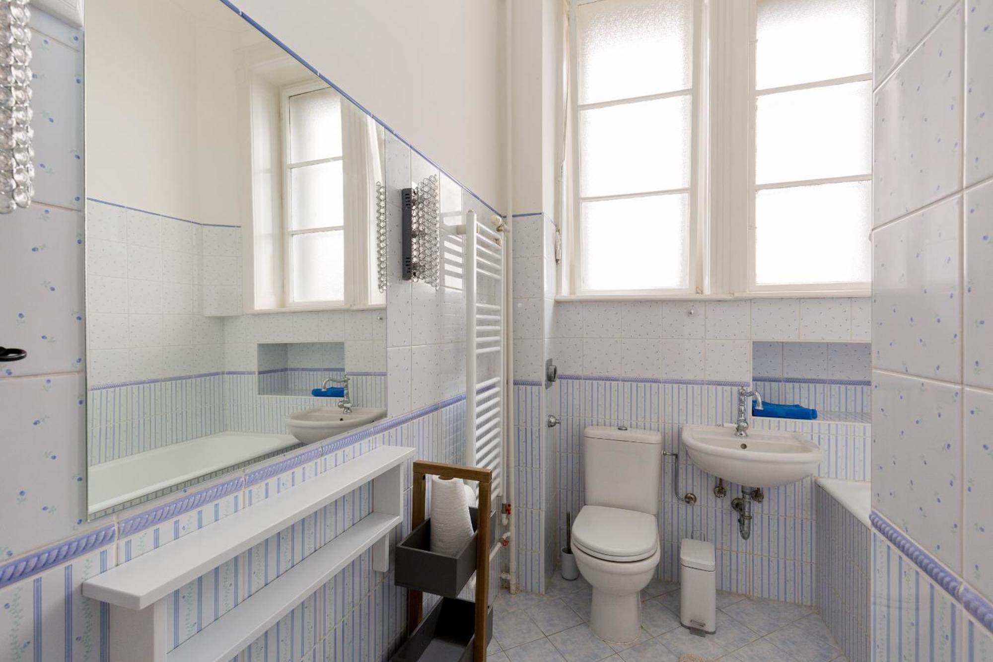 Budapest Central Suite - Michaelides Vienna Street Residences Exterior photo